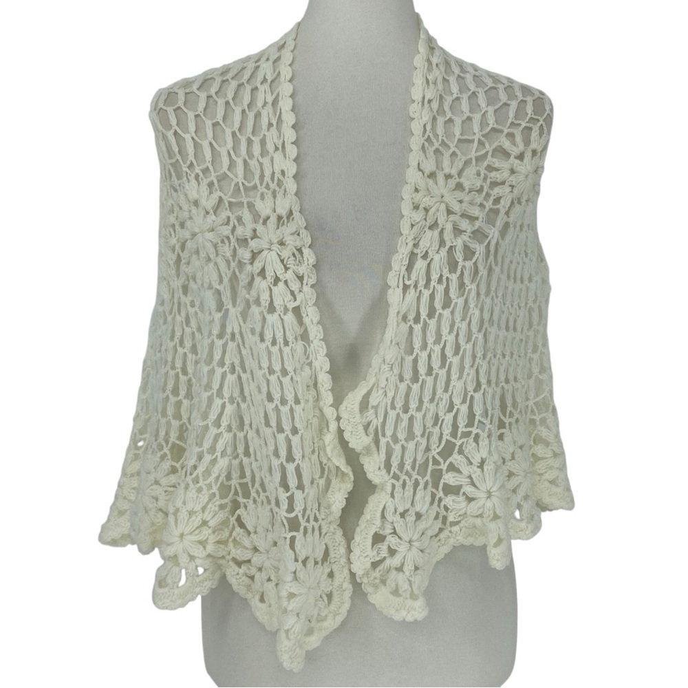 Handmade Beautiful Crochet Shawl in Off White - Ivory Color